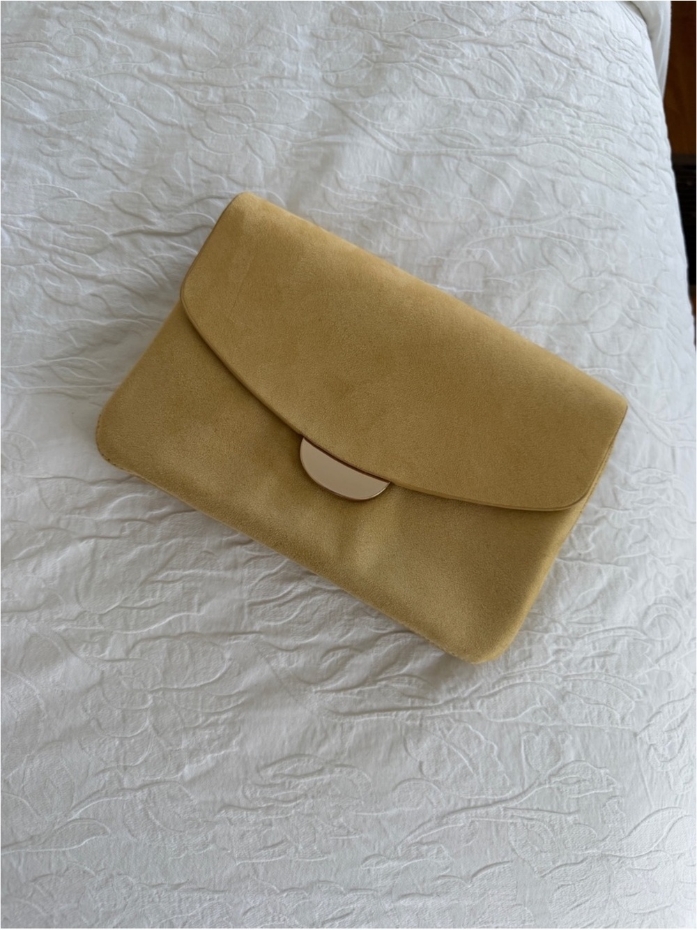 H&M Mustard Yellow Chain Strap Suede Crossbody Clutch - Picture 8 of 8